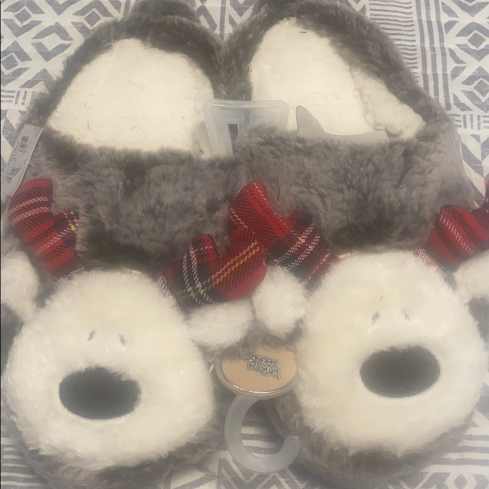 Women’s slippers